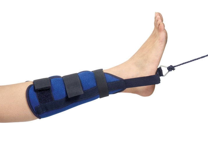 MGRM Leg Traction Brace