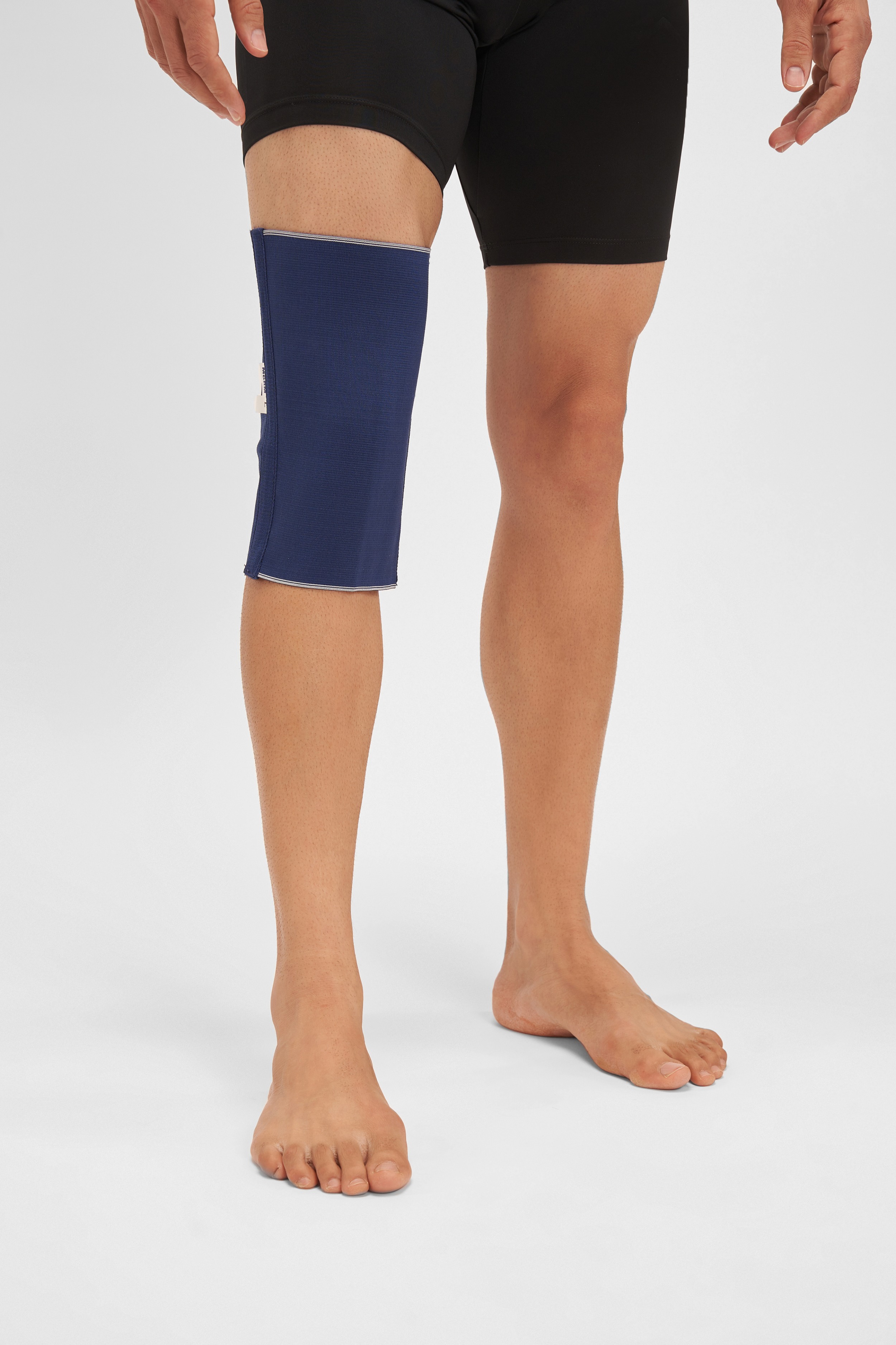 MGRM Knee Cap